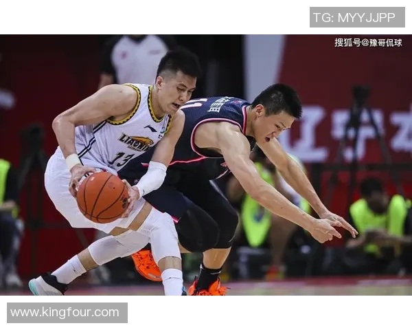 北京控股强势迎战南京同曦 双方激战引发球迷热议 北京控股强势迎战南京同曦 双方激战引发球迷热议