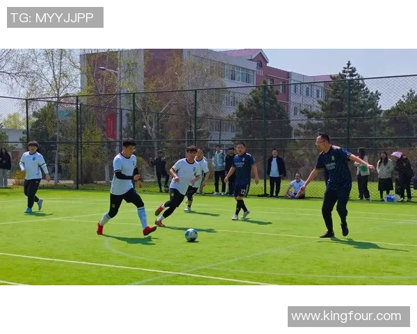 足球激情点燃全球赛场风云变幻演绎精彩纷呈世界盛宴巅峰对决耀目瞬间